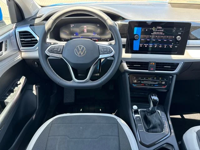 New 2026 Cornflower Blue Volkswagen 1.5T SE image 29