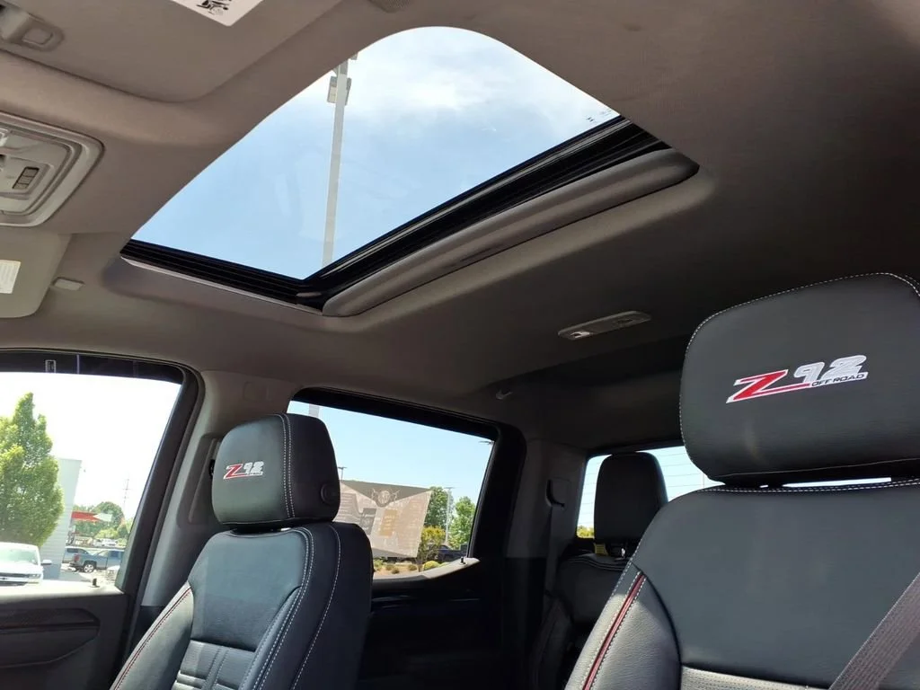 New 2026 Summit White Chevrolet LTZ image 17