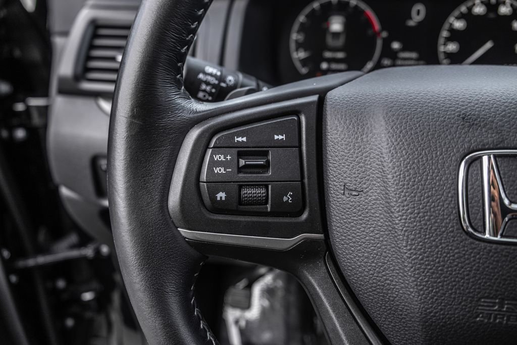 Used 2024 Black Honda RTL image 23