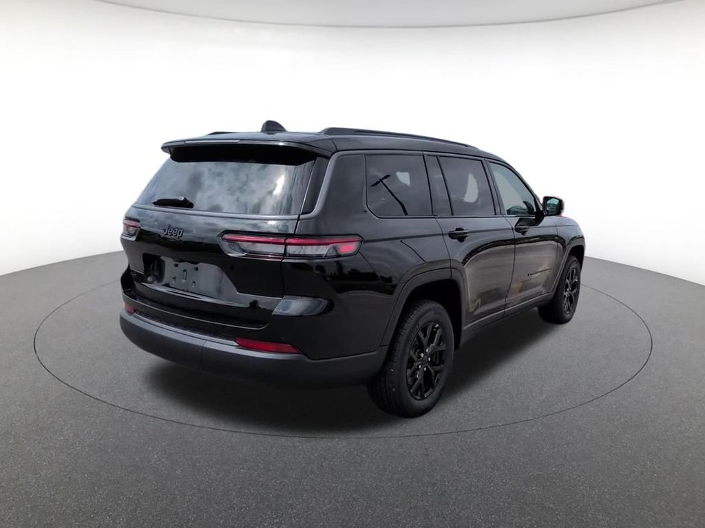 New 2026 Black Jeep Altitude image 7