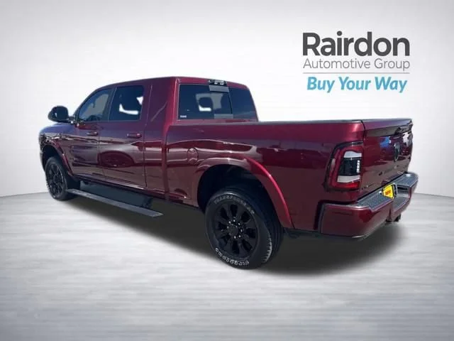 Used 2022 Delmonico Red Pearlcoat Ram Limited image 5