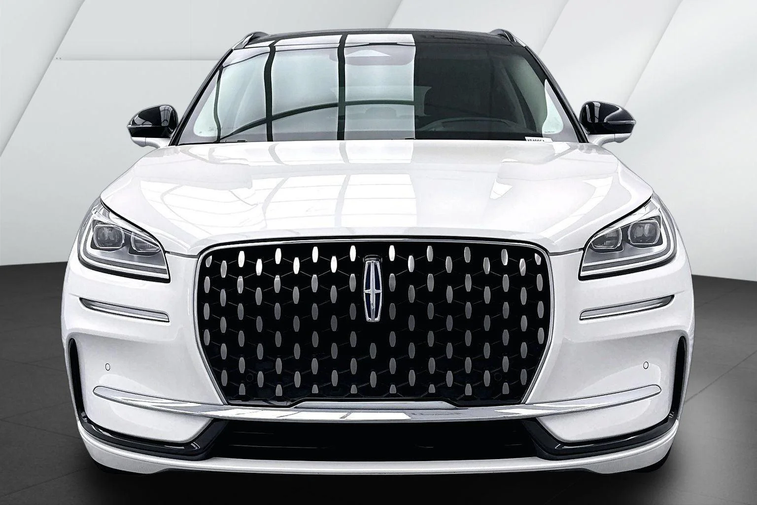 Used 2025 Lincoln Corsair Grand Touring with VIN 5LMTJ5DZ4SUL03402 for sale in Omaha, NE