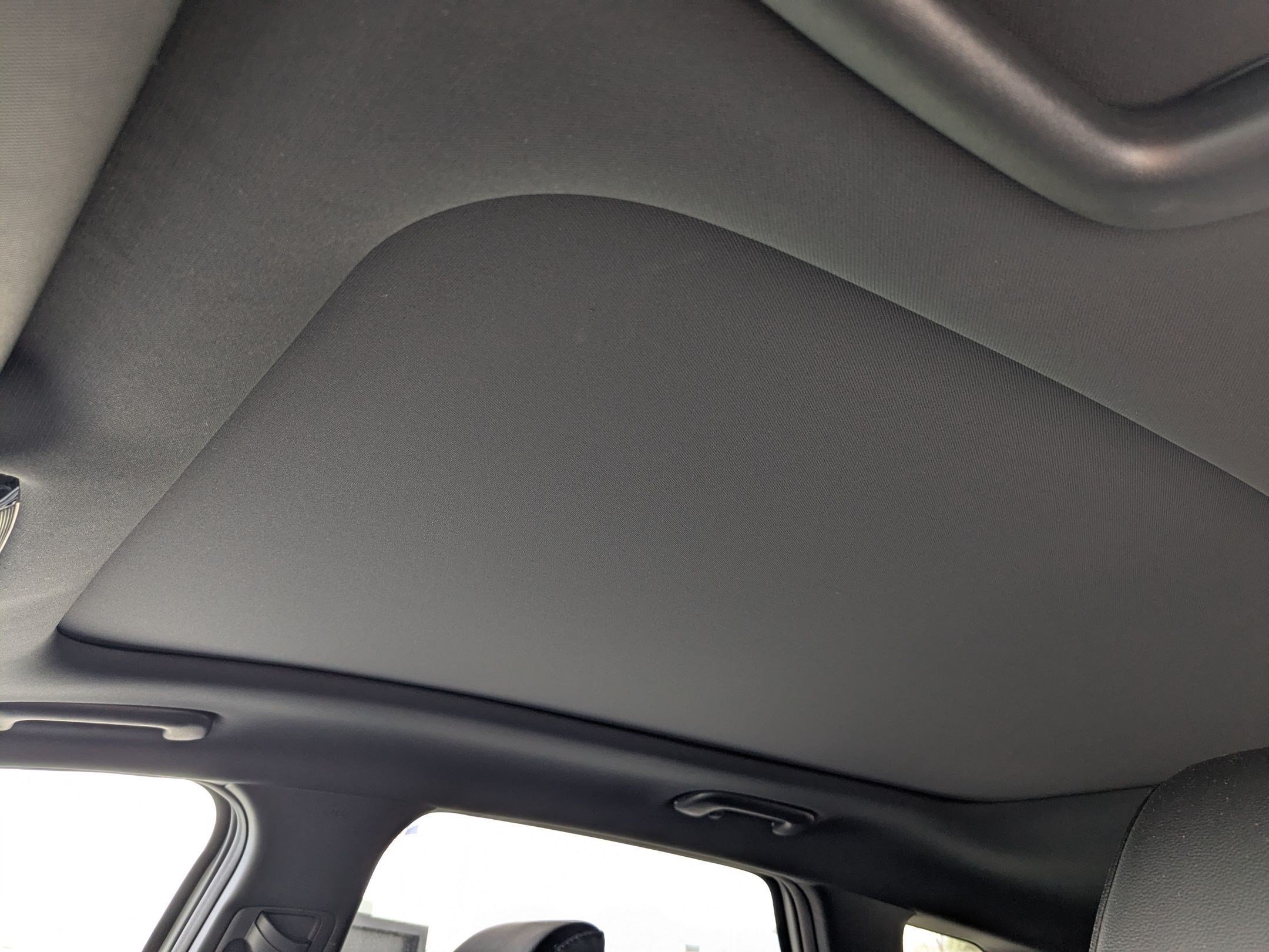 Used 2024 Wolf Gray Kia X-Line image 14