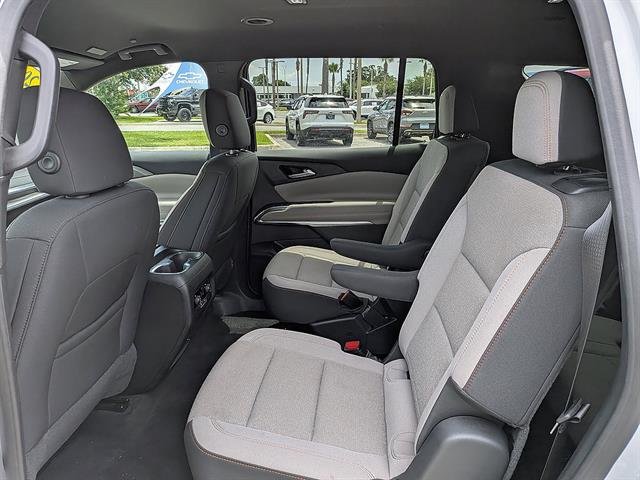 2025 Chevrolet Traverse LT - Photo 13