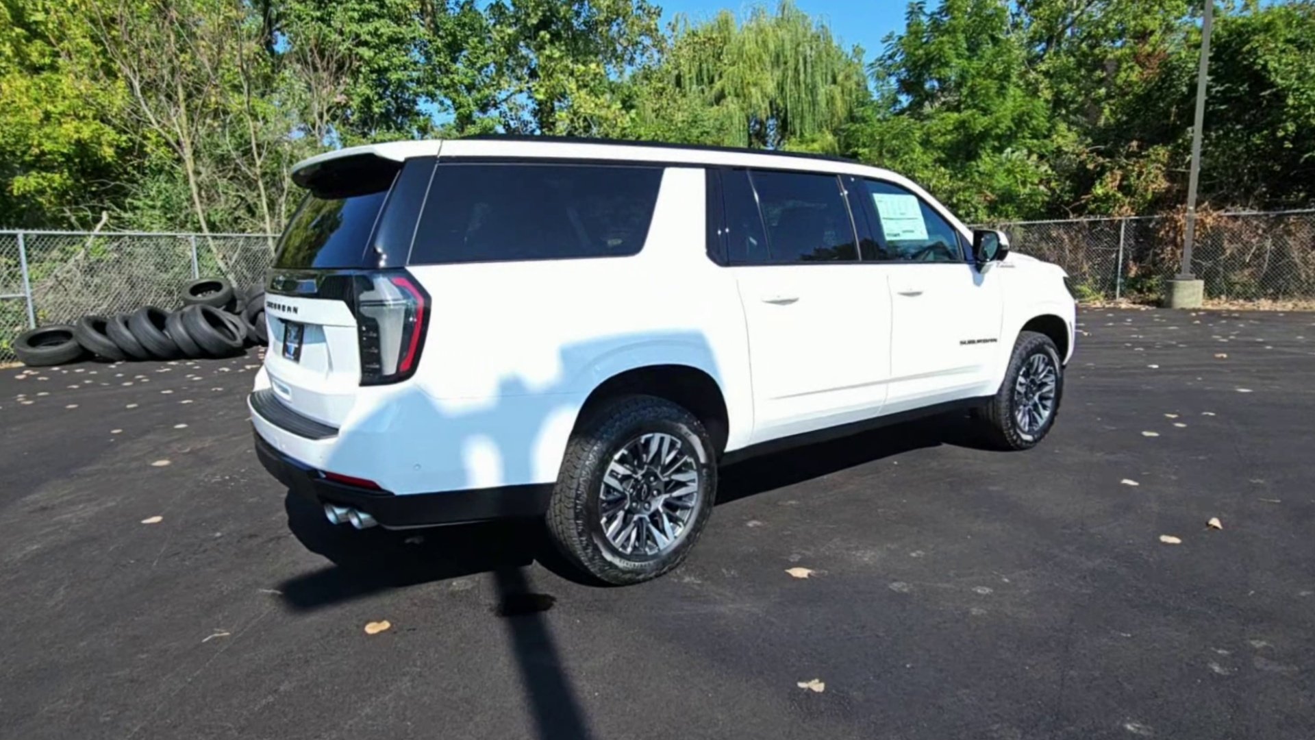 New 2026 Summit White Chevrolet Z71 image 8