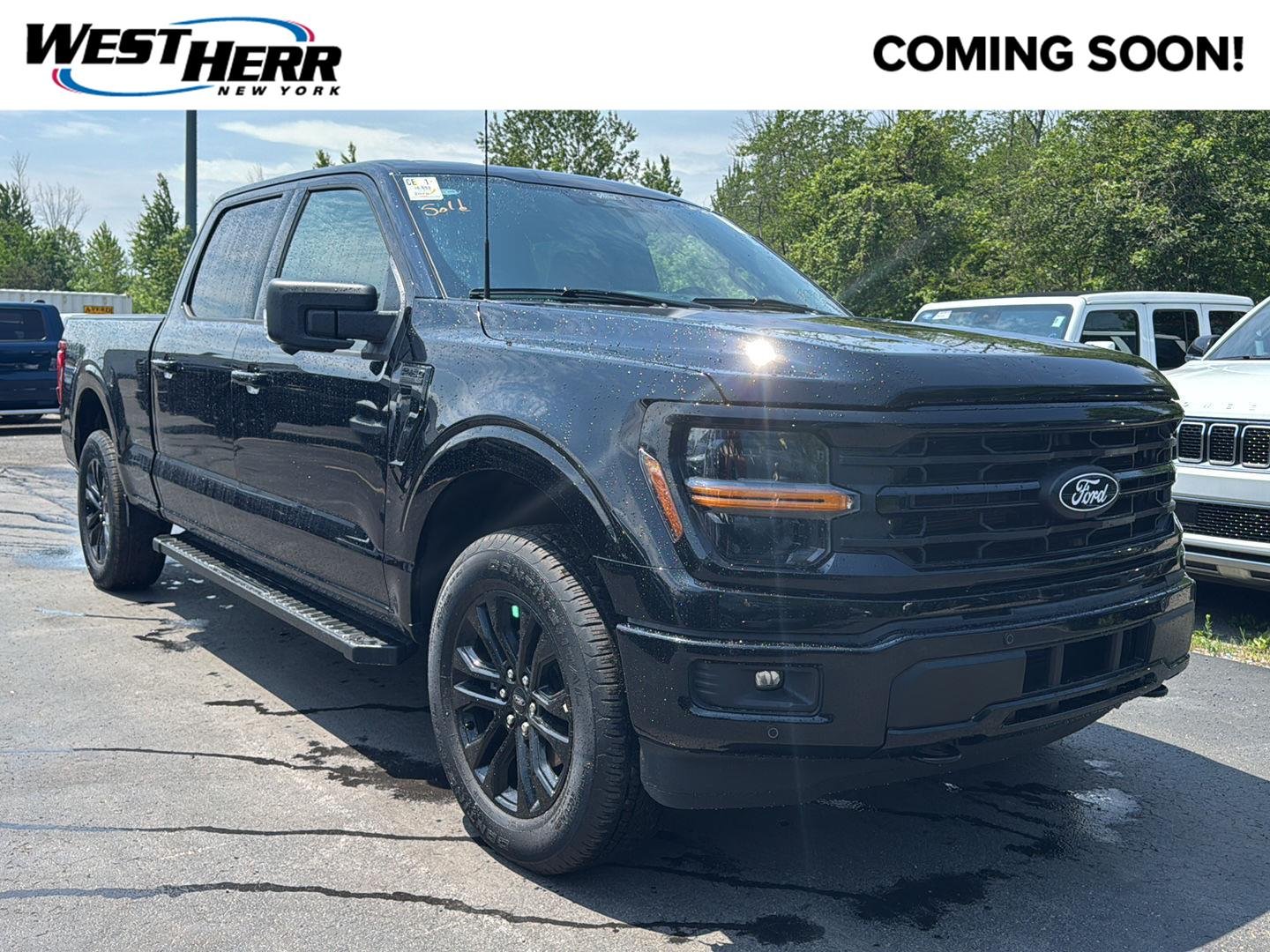 Used 2025 Agate Black Ford XLT image 1
