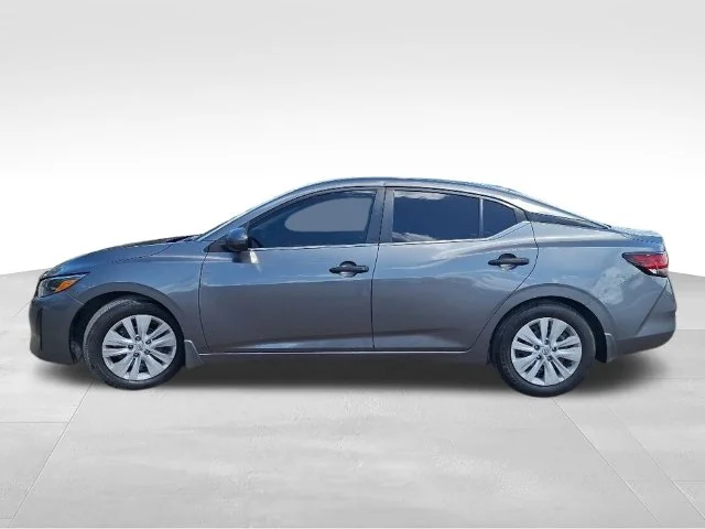 Used 2025 Gray Nissan S image 5