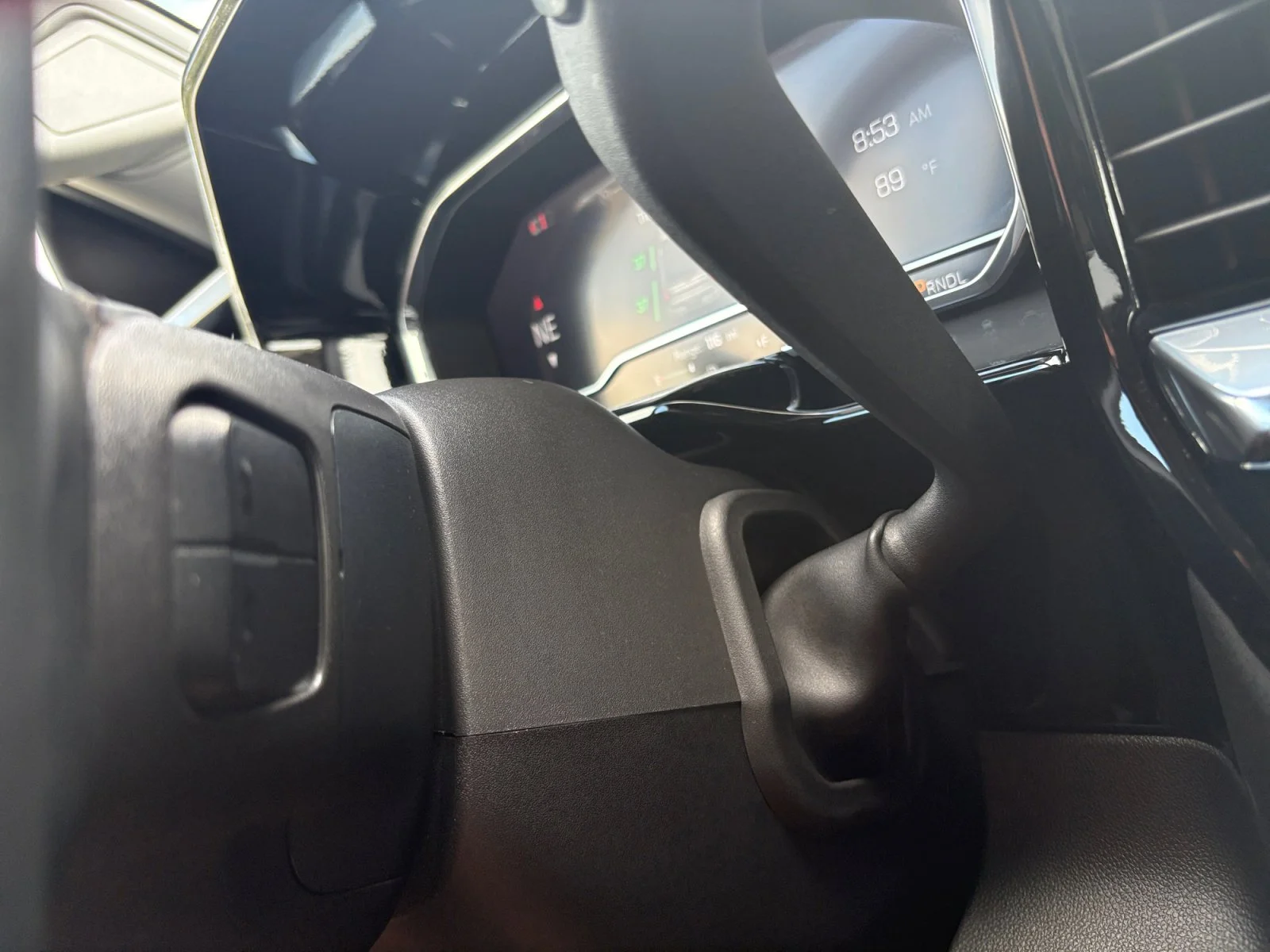 Used 2025 Summit White Chevrolet LT Trail Boss image 15