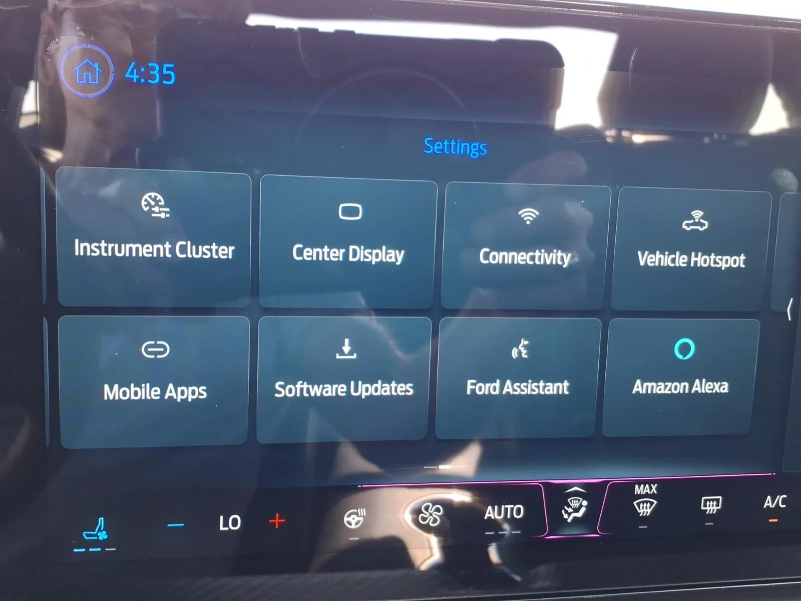 Used 2024 Shadow Black Ford EcoBoost image 23