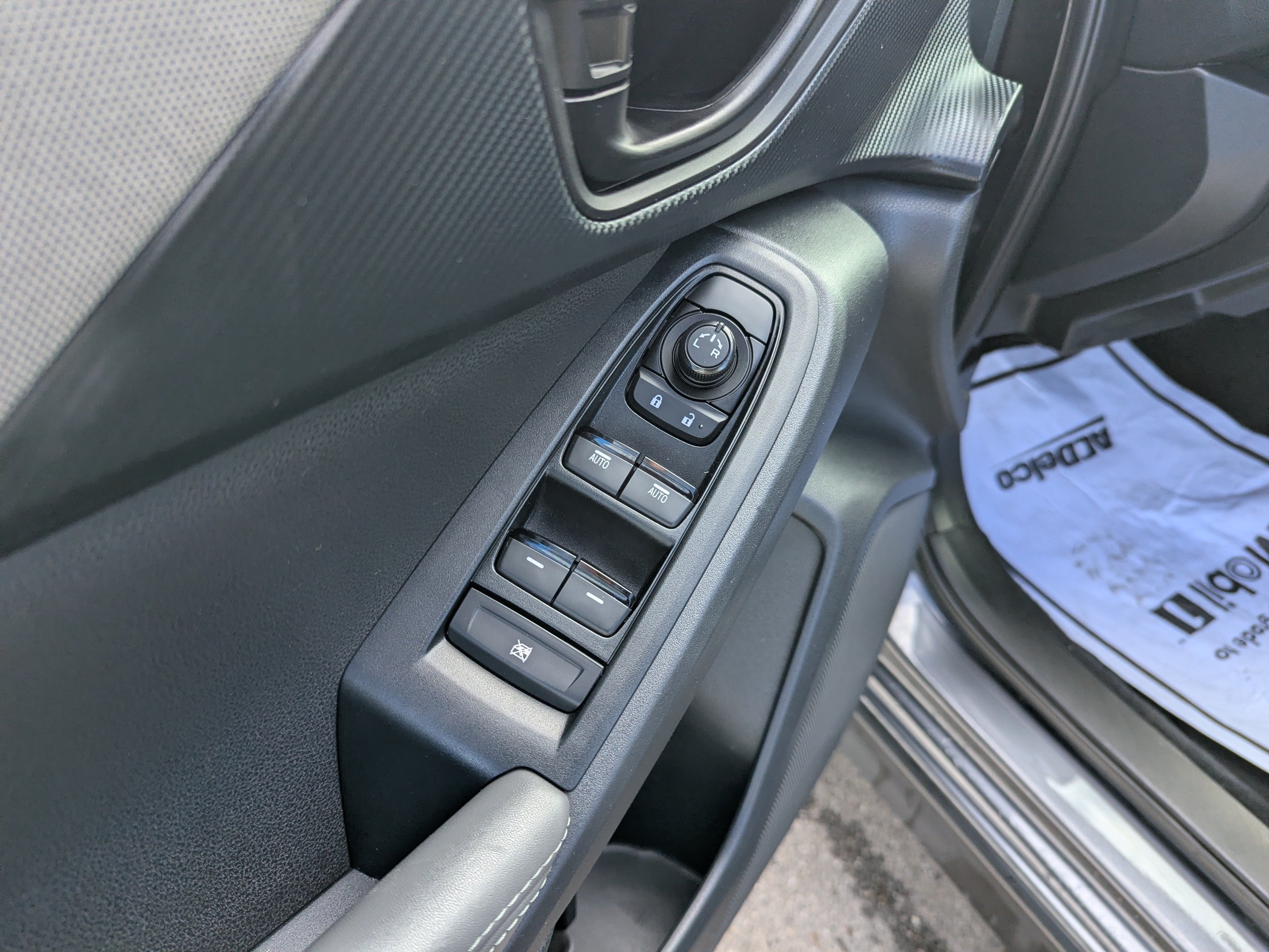2024 Subaru Crosstrek Premium - Photo 11