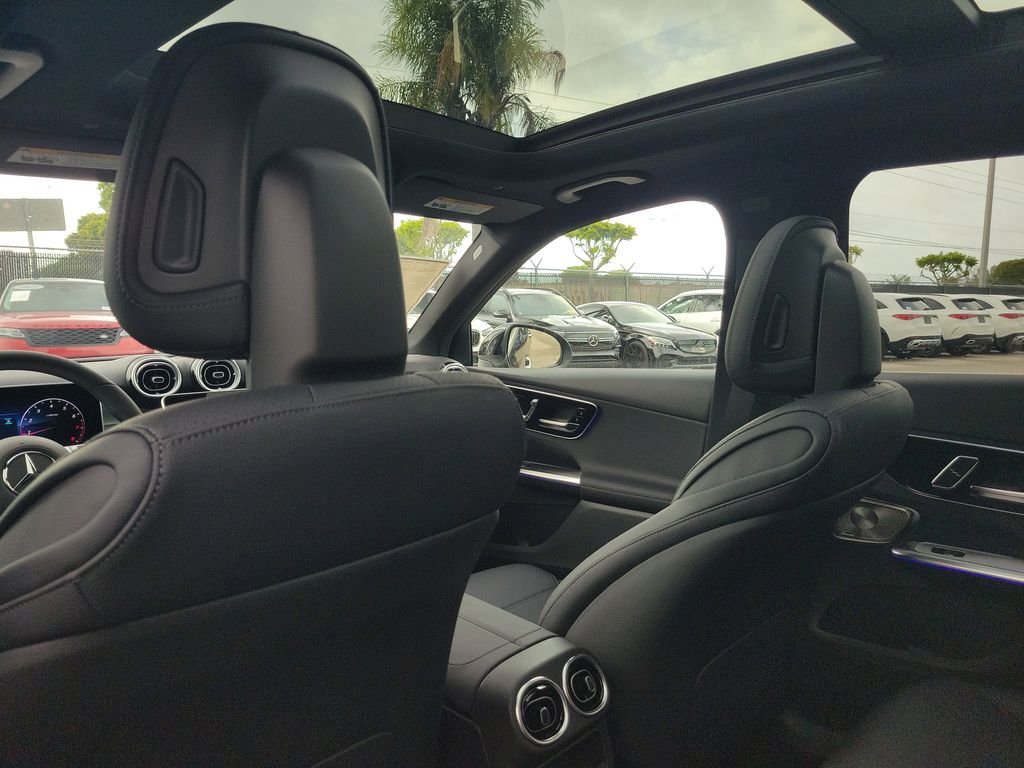 New 2026 Black Mercedes-Benz GLC 300 image 13