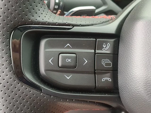 New 2026 Diamond Black Crystal Pearlcoat Dodge R/T Scat Pack image 19