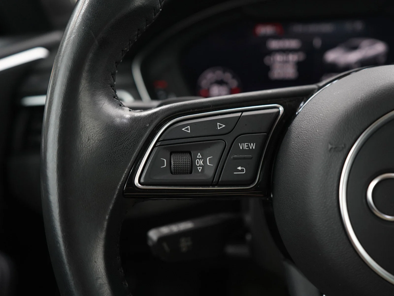 Used 2019 Manhattan Gray Metallic Audi 2.0T Premium Plus image 22