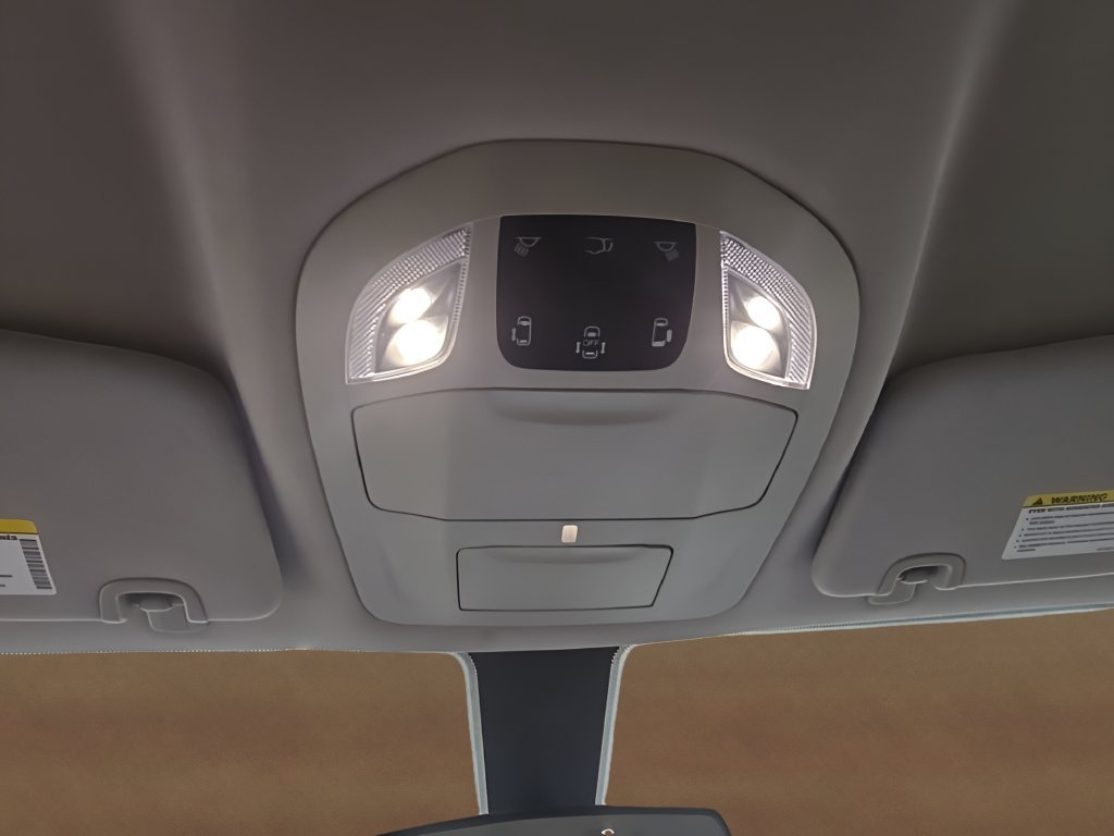 Used 2022 White Chrysler LX image 23