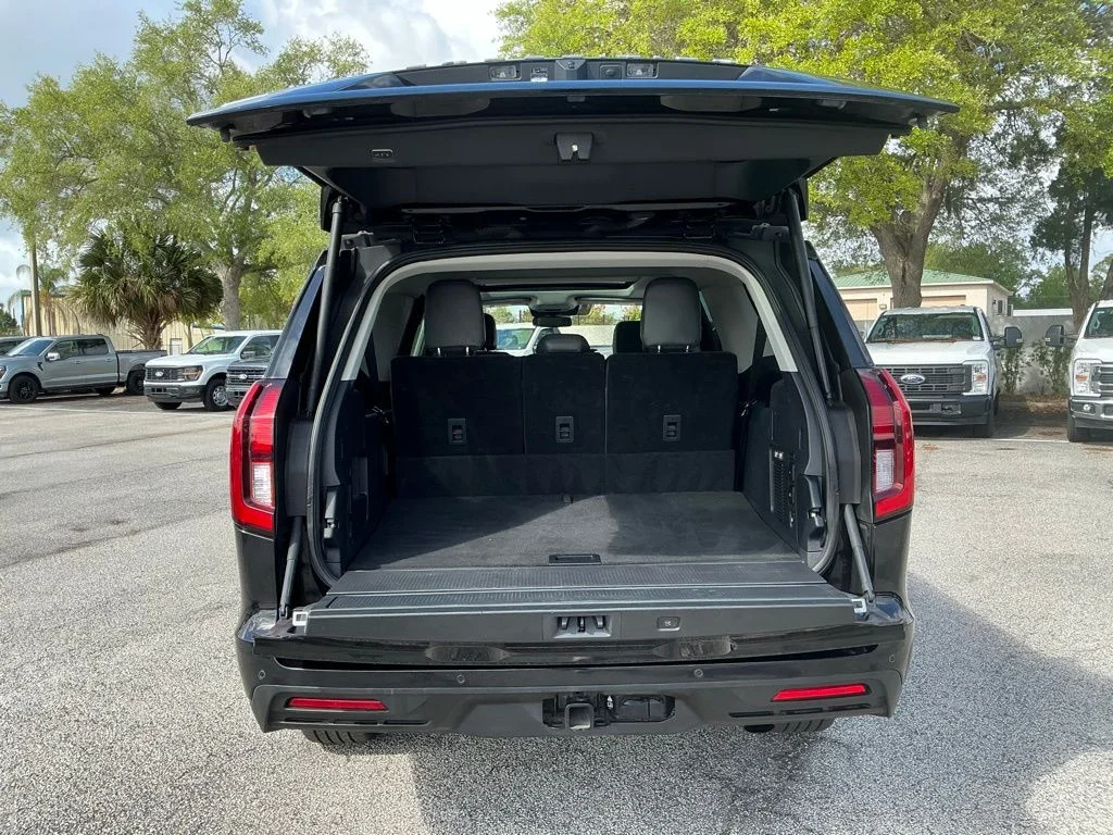 Used 2025 Black Ford Active image 22