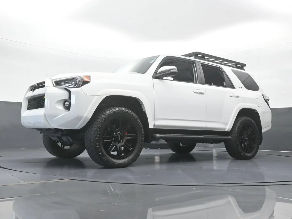 Used 2024 Ice Toyota SR5 Premium image 56