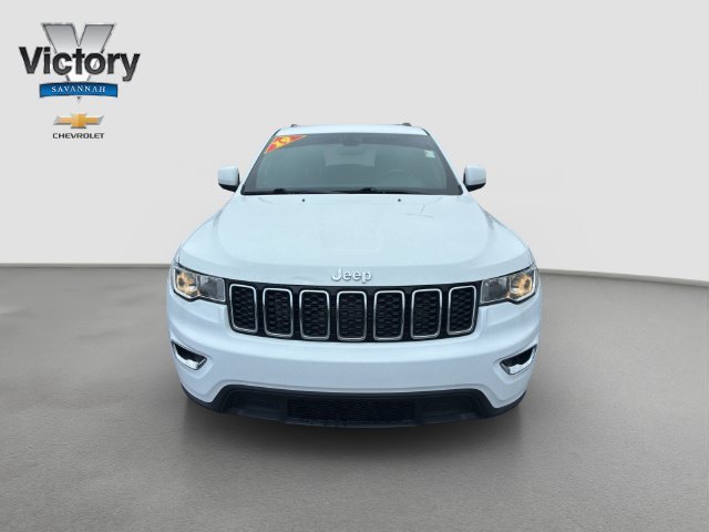 Used 2019 Jeep Grand Cherokee Laredo E with VIN 1C4RJFAG3KC528443 for sale in Kansas City