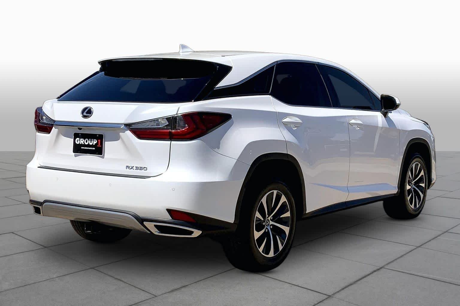 Used 2020 Eminent White Pearl Lexus  image 12