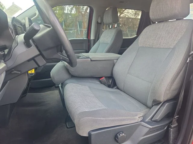 Used 2022 Red Ford XLT image 12