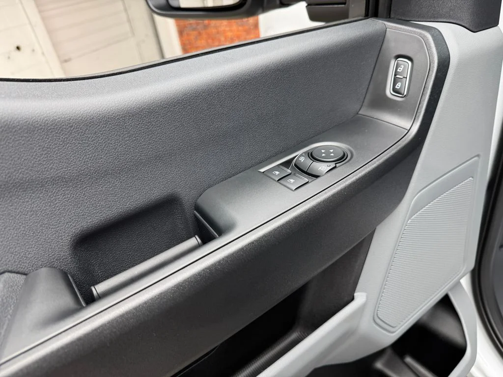 New 2027 Oxford White Ford F-250® XL image 11