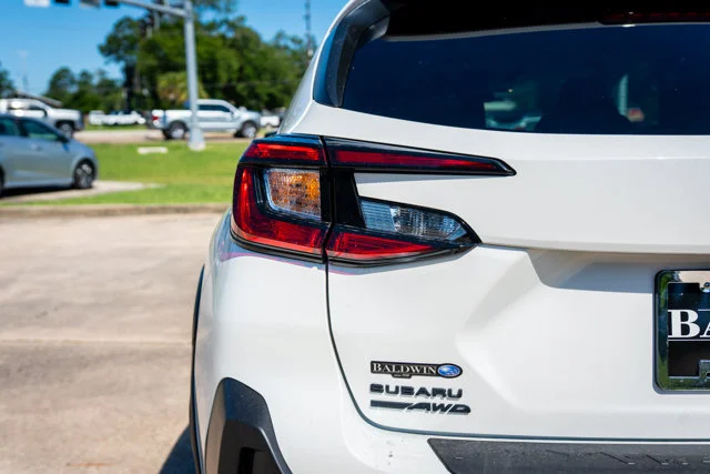 New 2026 Crystal White Pearl Subaru Premium image 16
