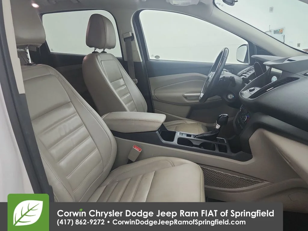 Used 2017 White Ford SE image 31