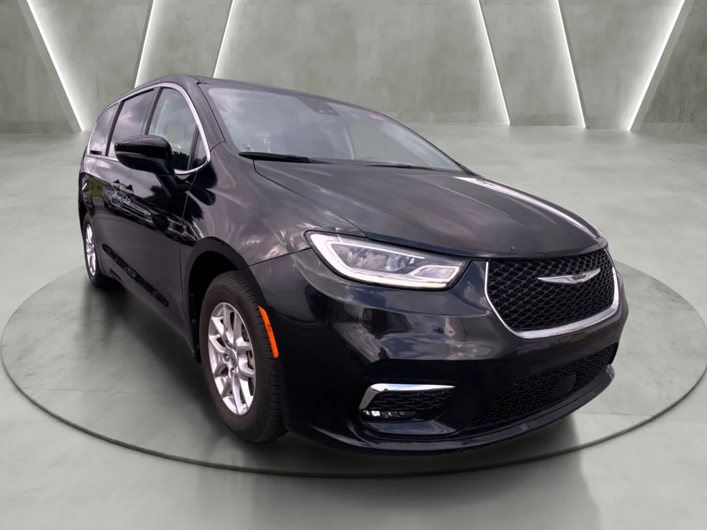 2023 Chrysler Pacifica