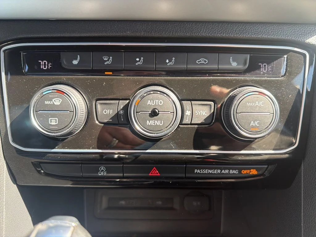 2022 Volkswagen Atlas Cross Sport SE w/Tech - Photo 36