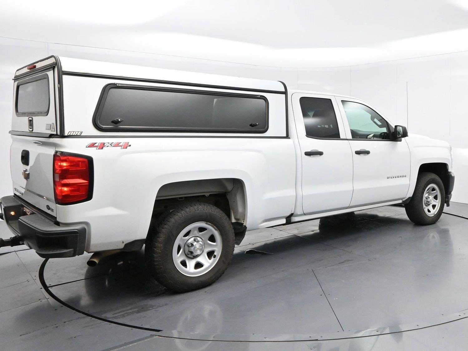 Used 2019 Summit White Chevrolet Work Truck image 7