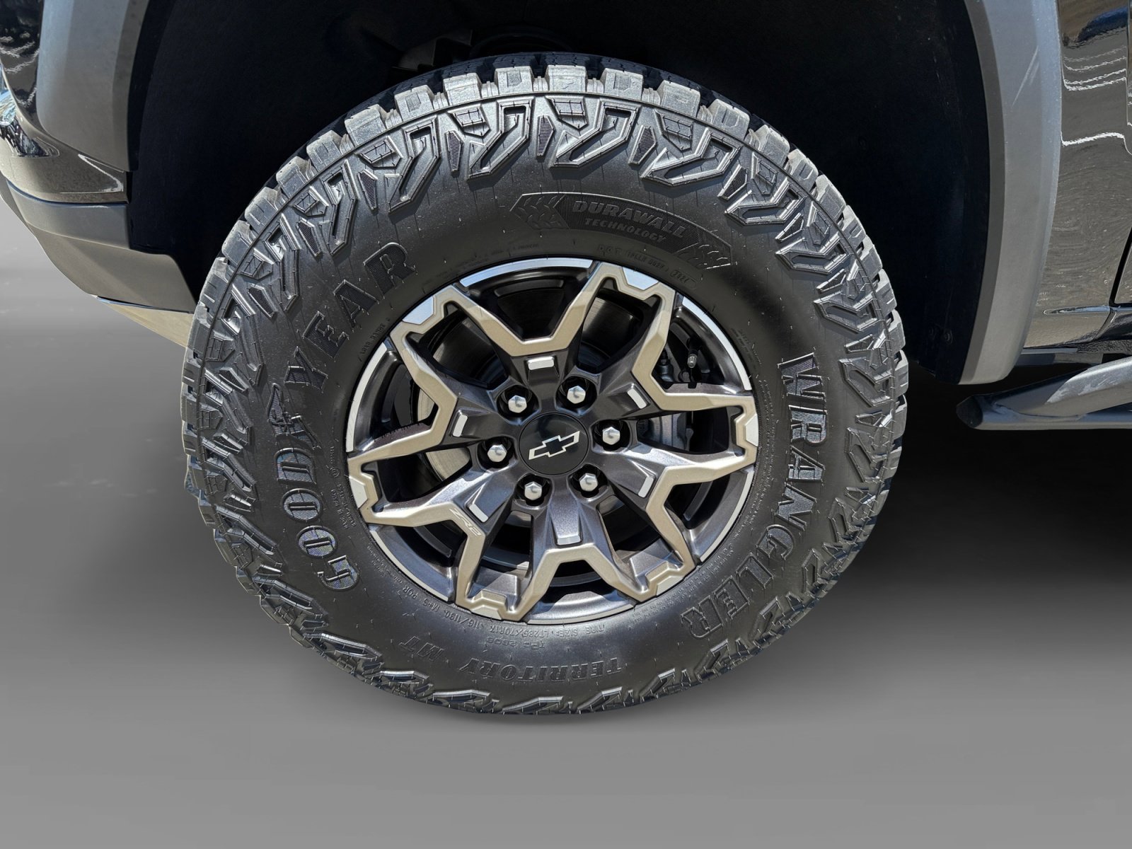 Used 2024 Black Chevrolet ZR2 image 9