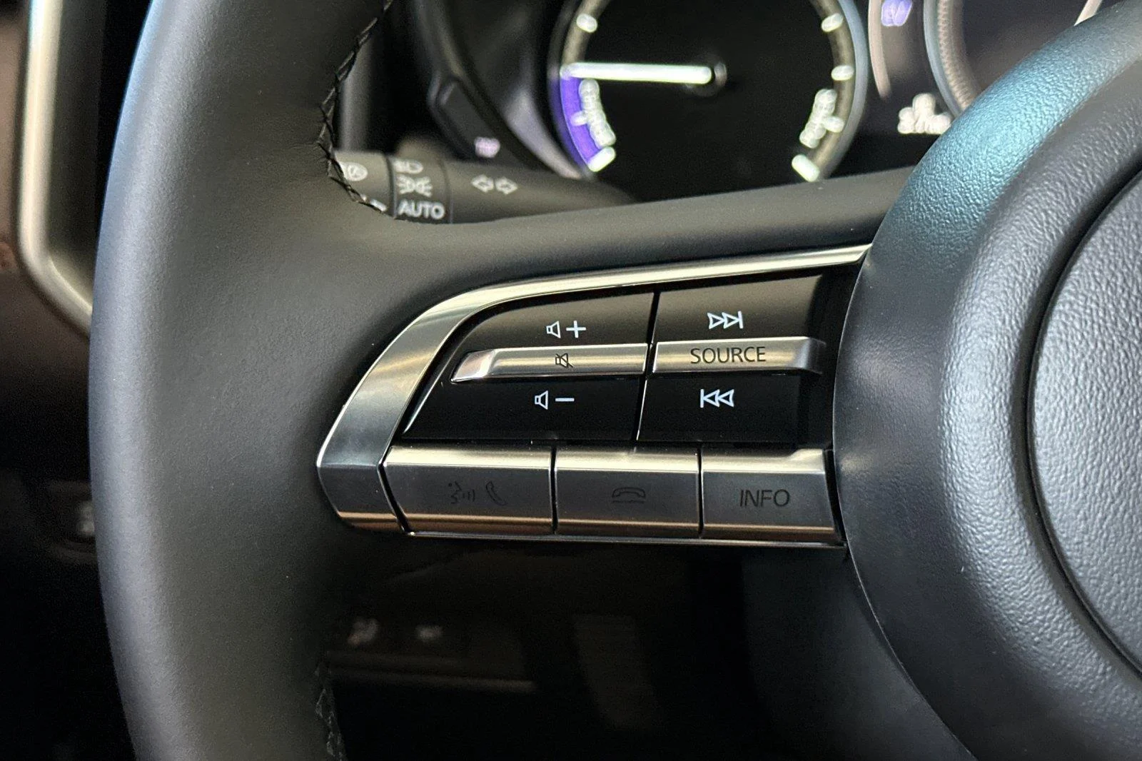 New 2026 Wind Chill Pearl Mazda Premium AWD image 27
