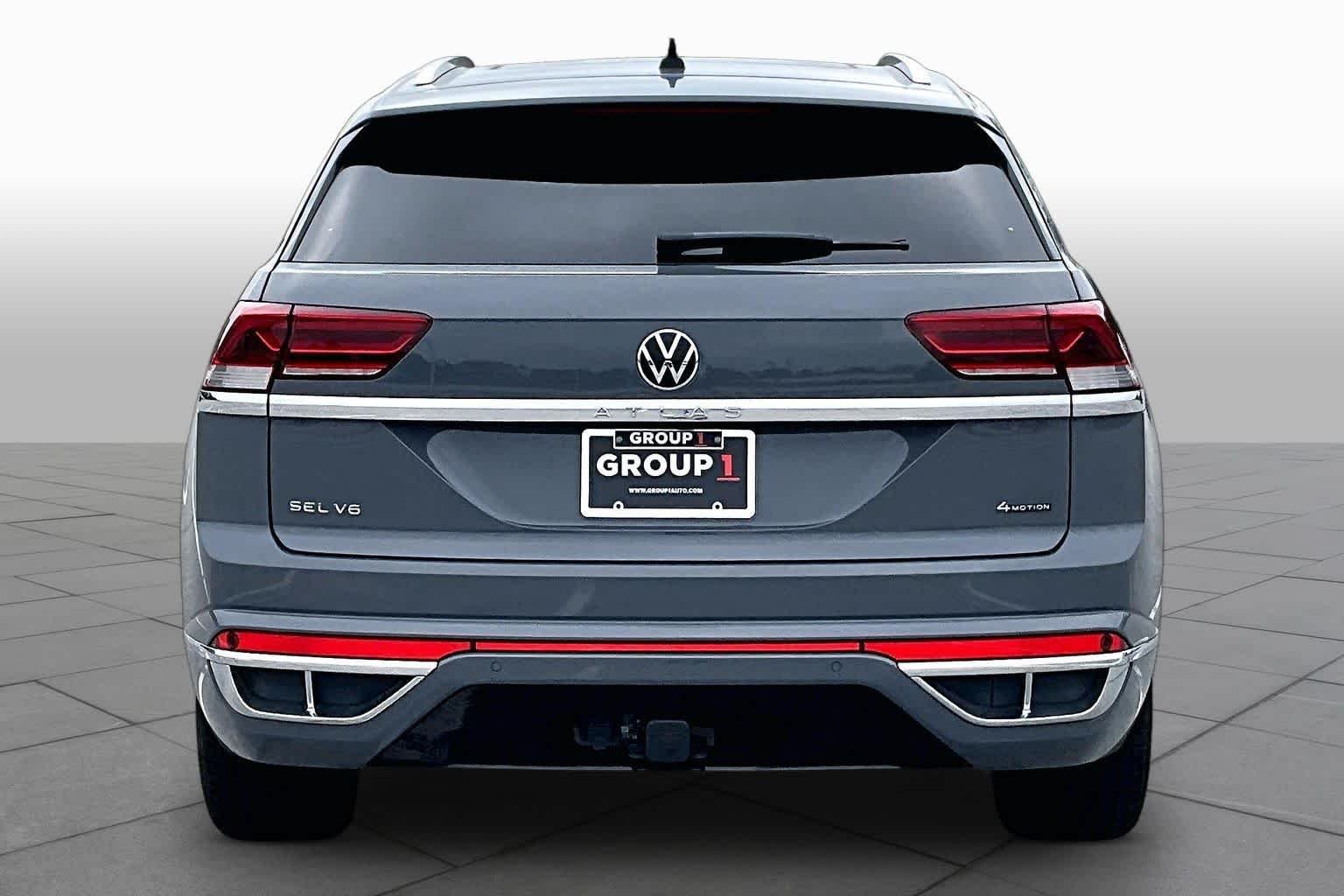 Used 2023 Pure Gray Volkswagen 3.6L V6 SEL Premium R-Line image 9