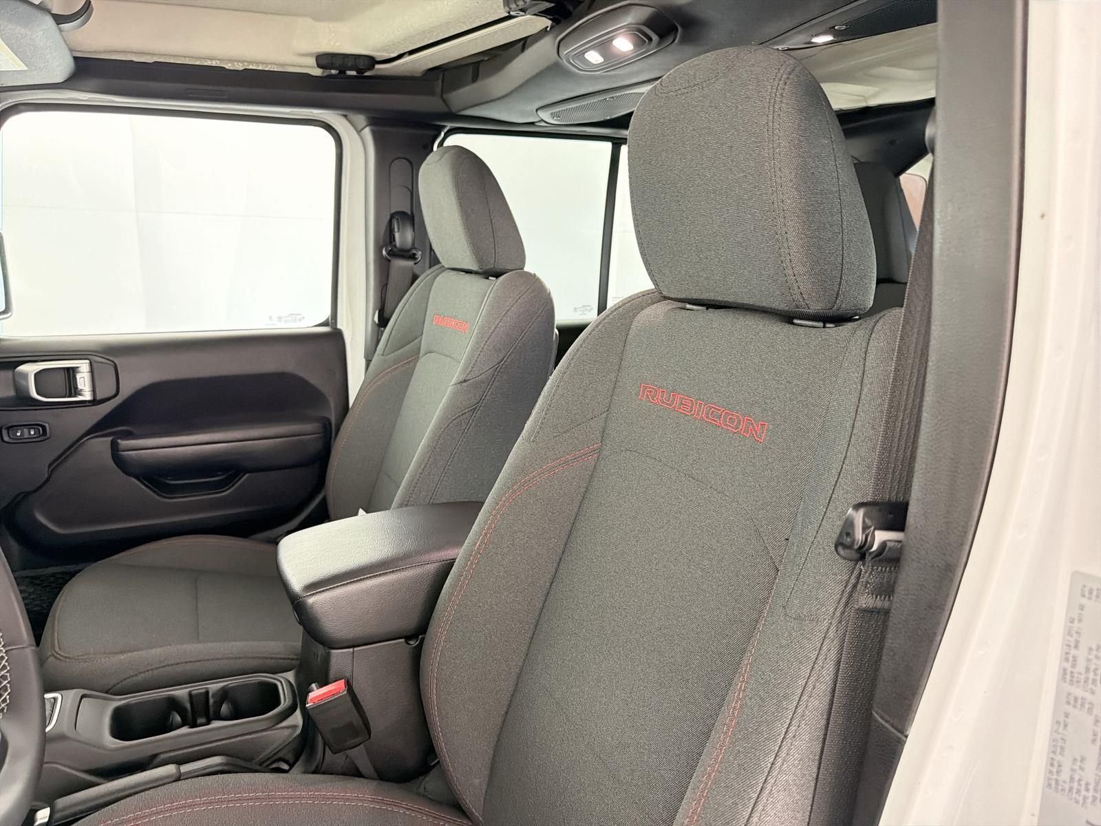 2025 Jeep Wrangler 4-Door Rubicon - Photo 23