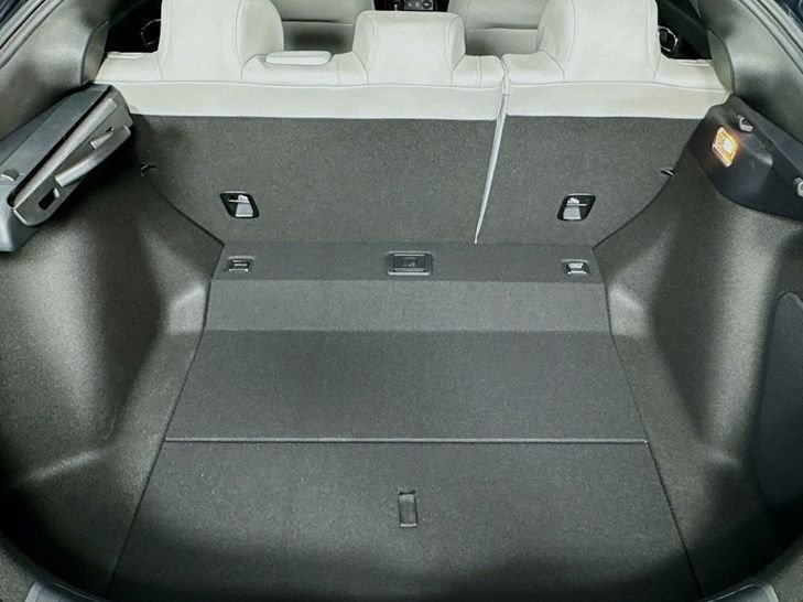 New 2026 Platinum White Pearl Honda Sport Touring image 35