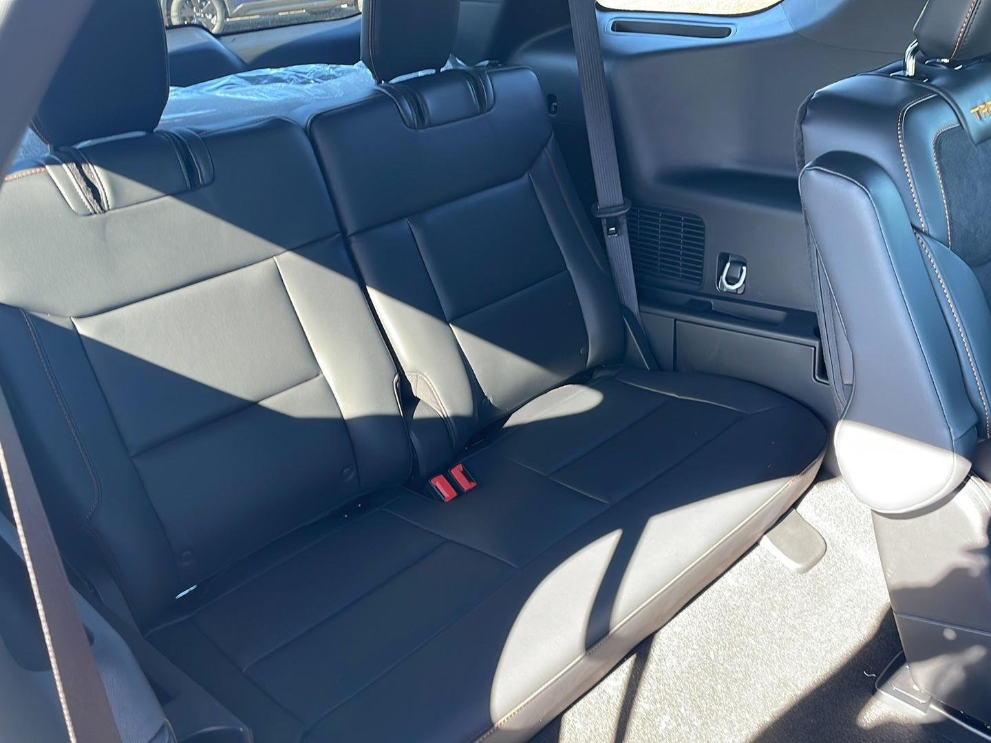 New 2026 Agate Black Metallic Ford Tremor® image 34