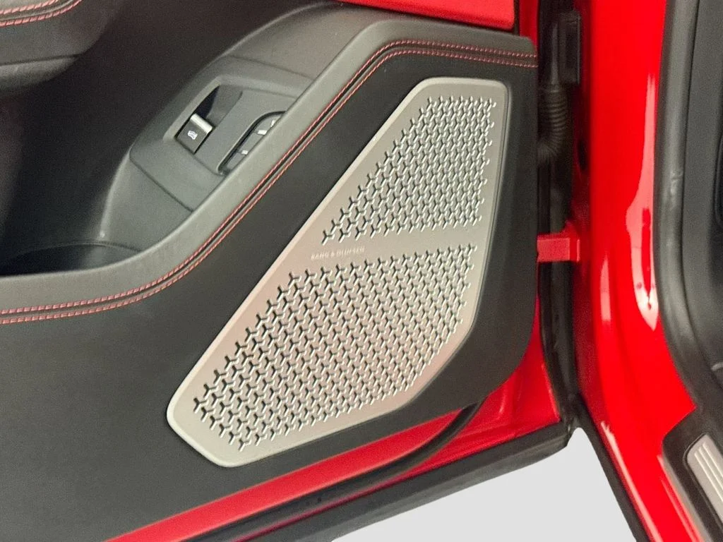 Used 2022 Red Lamborghini  image 19