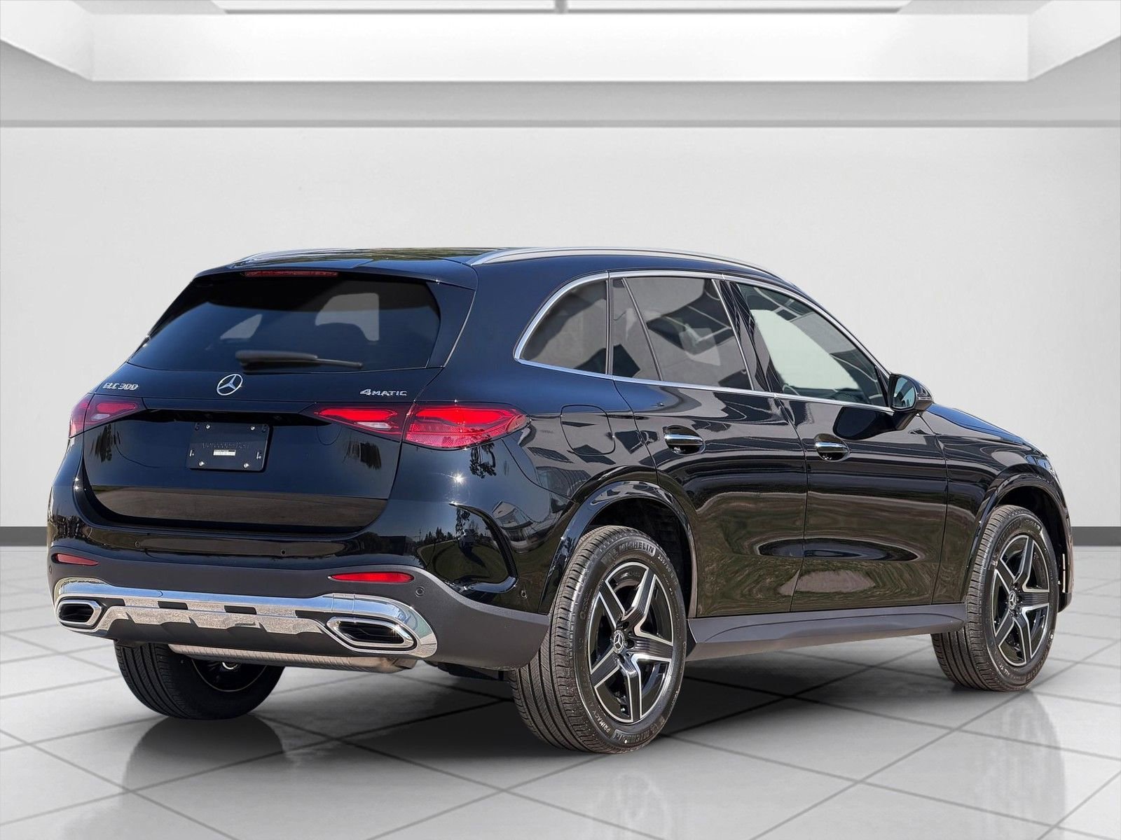New 2026 Black Mercedes-Benz GLC 300 image 26