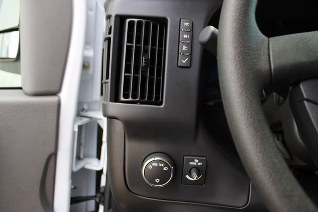 New 2026 Summit White GMC Work Van image 10