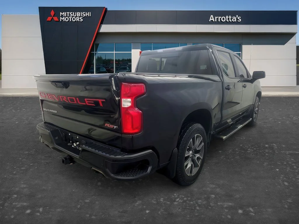 Used 2021 Black Chevrolet RST image 4