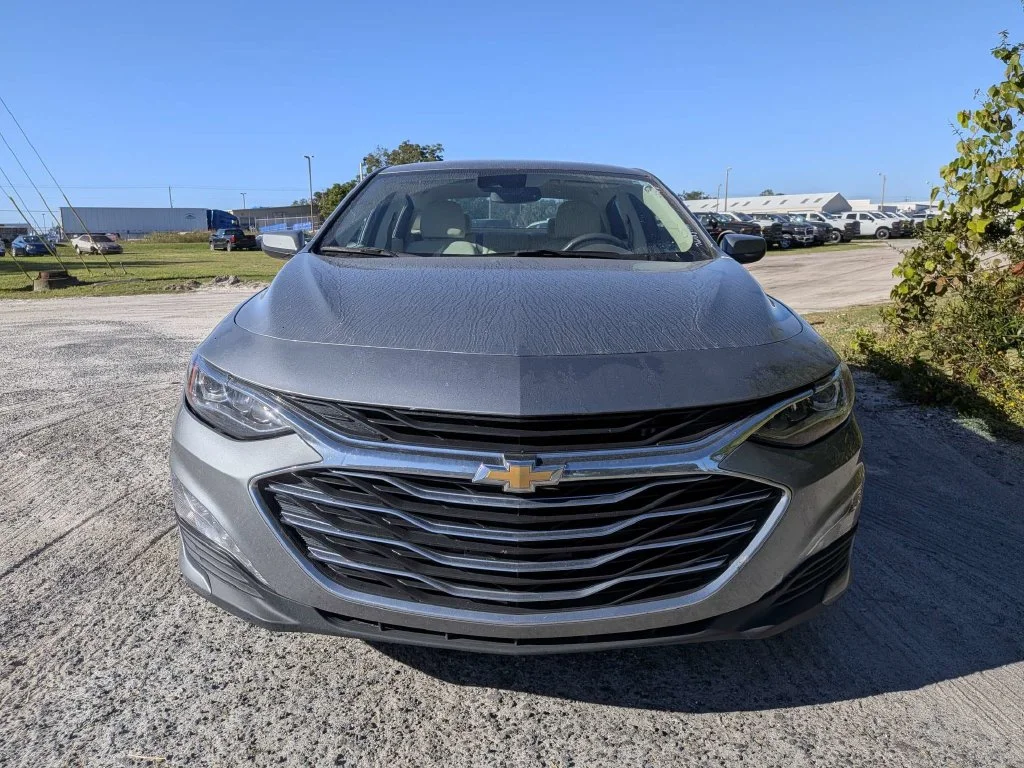 Used 2024 Gray Chevrolet LT image 6