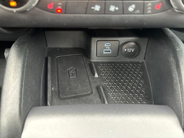 Used 2022 Red Ford Outer Banks image 28