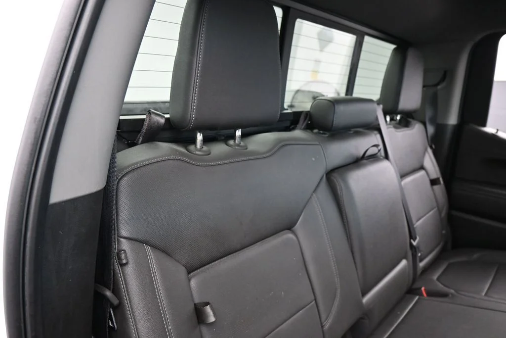Used 2022 Iridescent Pearl Tricoat Chevrolet LTZ image 41