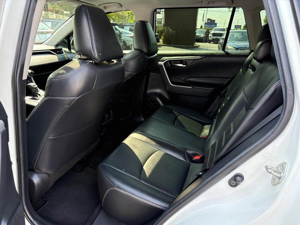 2021 Toyota RAV4 XLE Premium - Photo 19