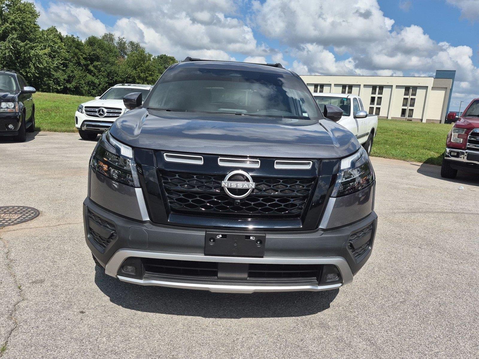 Used 2024 Gun Metallic Nissan Rock Creek image 8