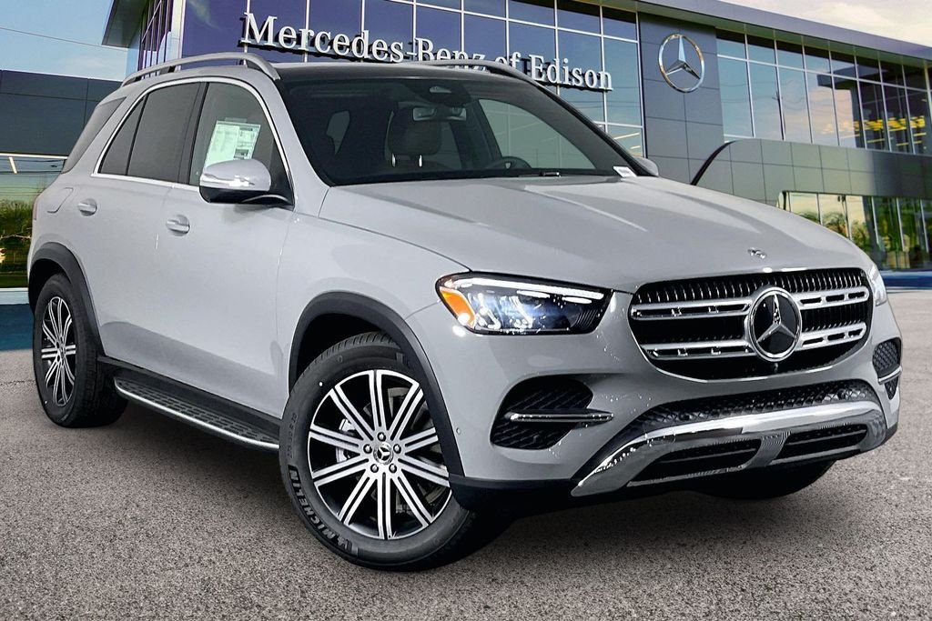New 2026 MANUFAKTUR Alpine Grey Mercedes-Benz GLE 350 image 1