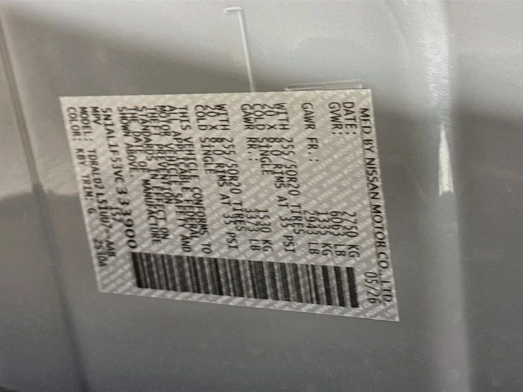 Certified Used 2027 Gray INFINITI LUXE image 46