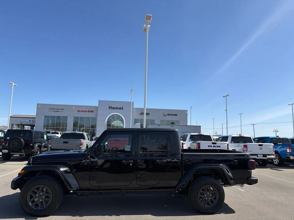 Used 2024 Black Jeep Sport image 4