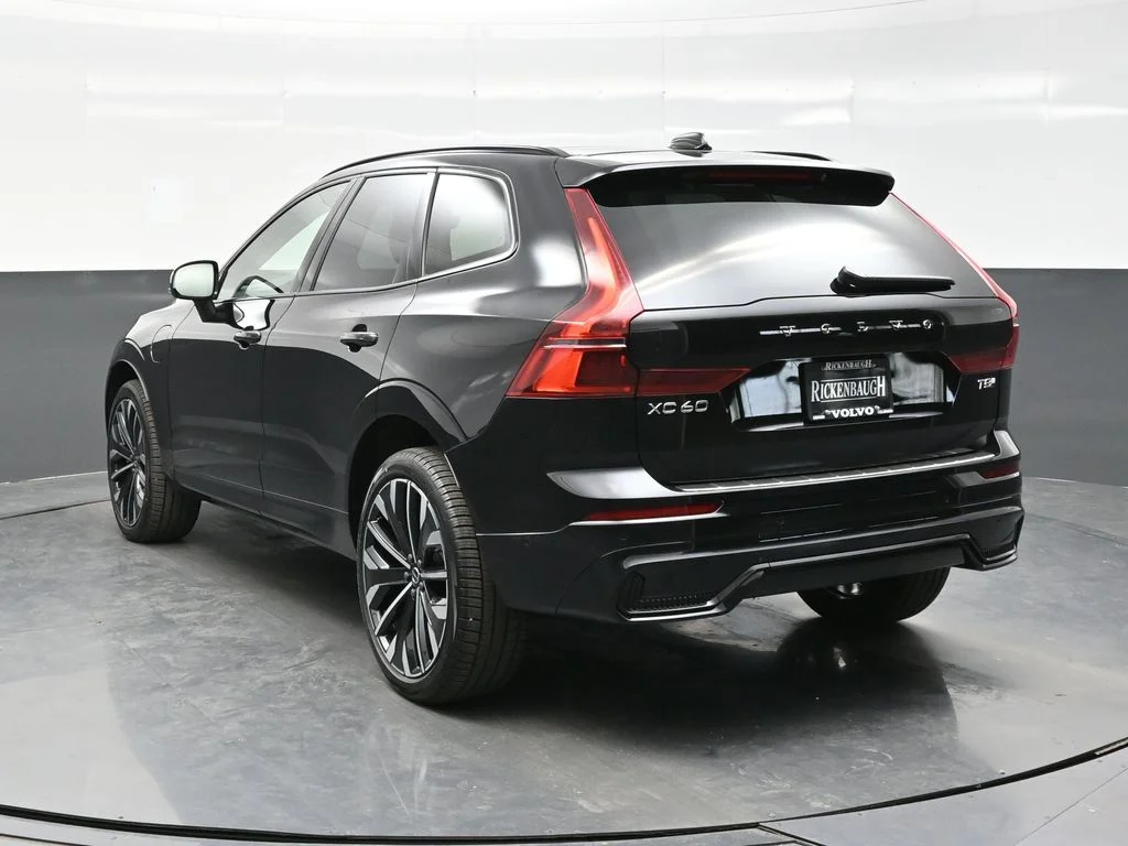 New 2026 Onyx Black Volvo T8 Ultra image 5
