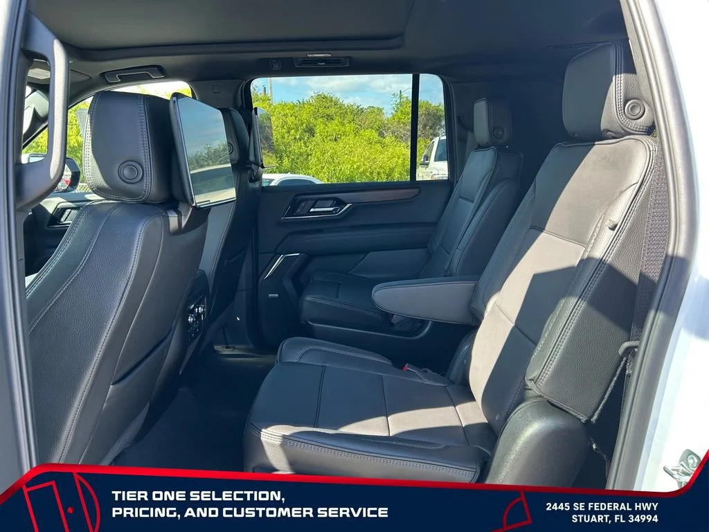 2026 GMC Yukon XL Denali - Photo 12