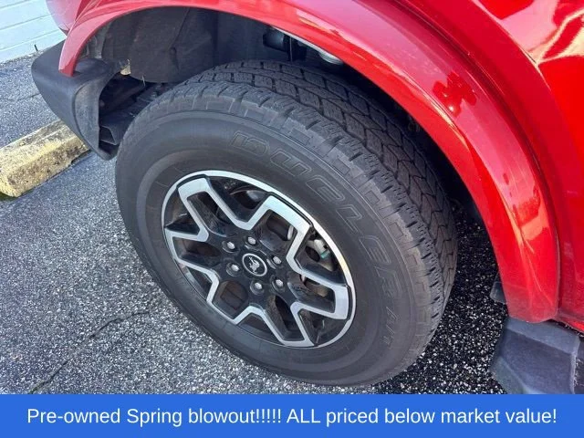 Used 2024 Red Ford Outer Banks image 3